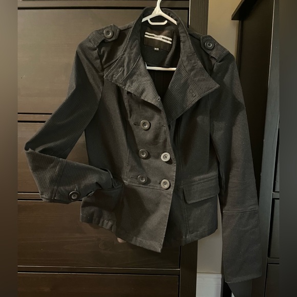 DYNAMITE Black/Gray Checkered Fitted Button Detail Jacket, Coat. Size XS - Picture 4 of 11